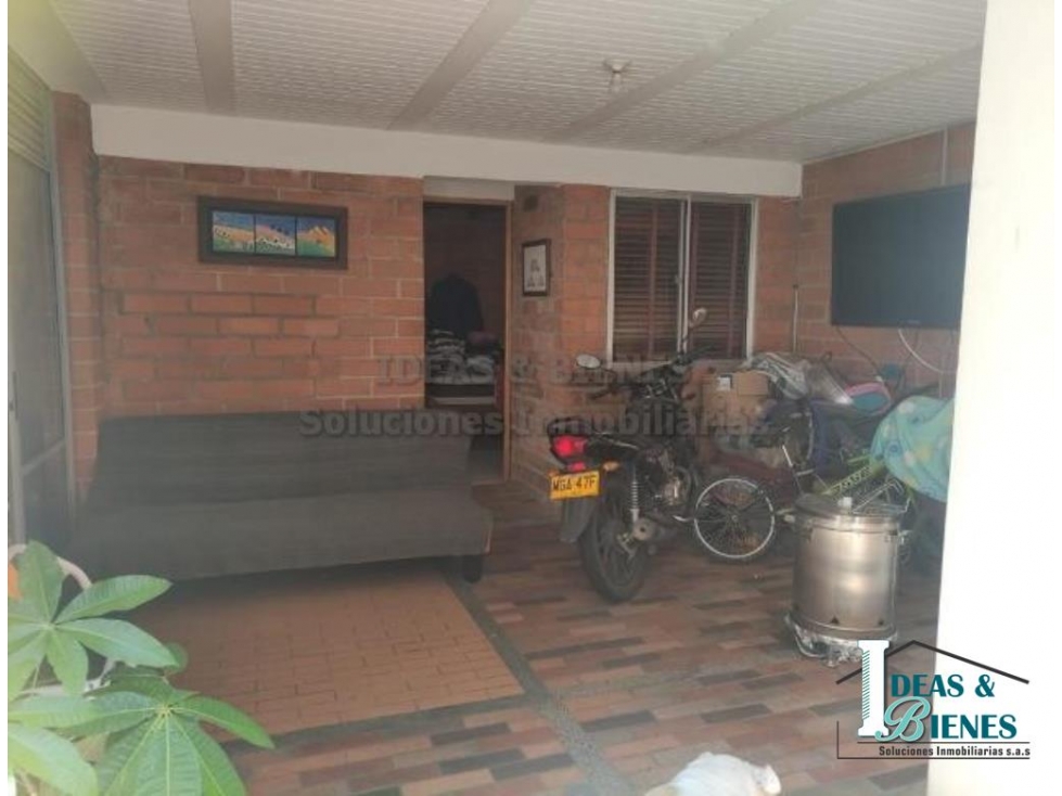 Casa En Venta La Estrella Sector Suramerica