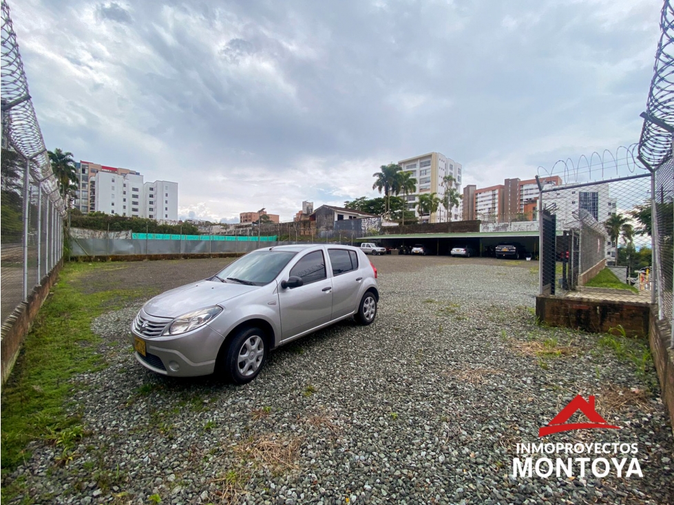 Lote urbano con parqueadero en Alamos, Pereira