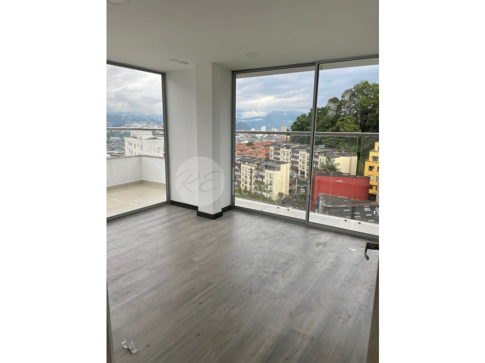 Vendo apartamento, barrio Chipre, Manizales.