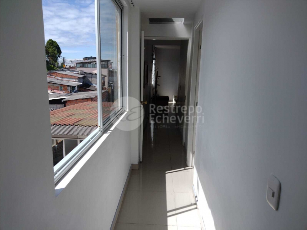 Vendo casa con 9 rentas, barrio Fátima, Manizales