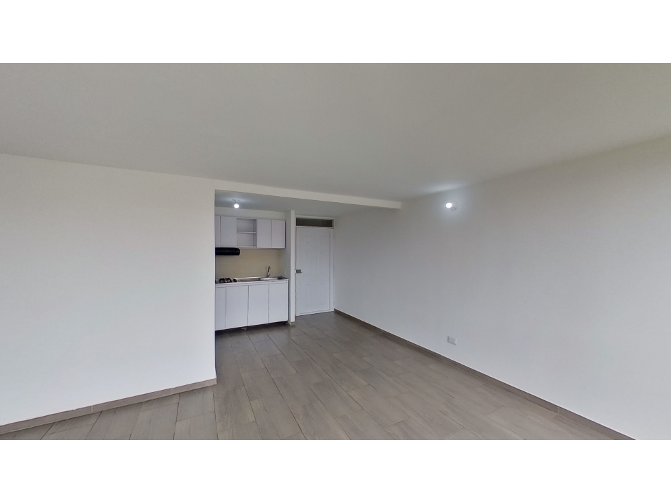 APARTAMENTO CON UNA UBICACIÓN IDEAL PISO 4