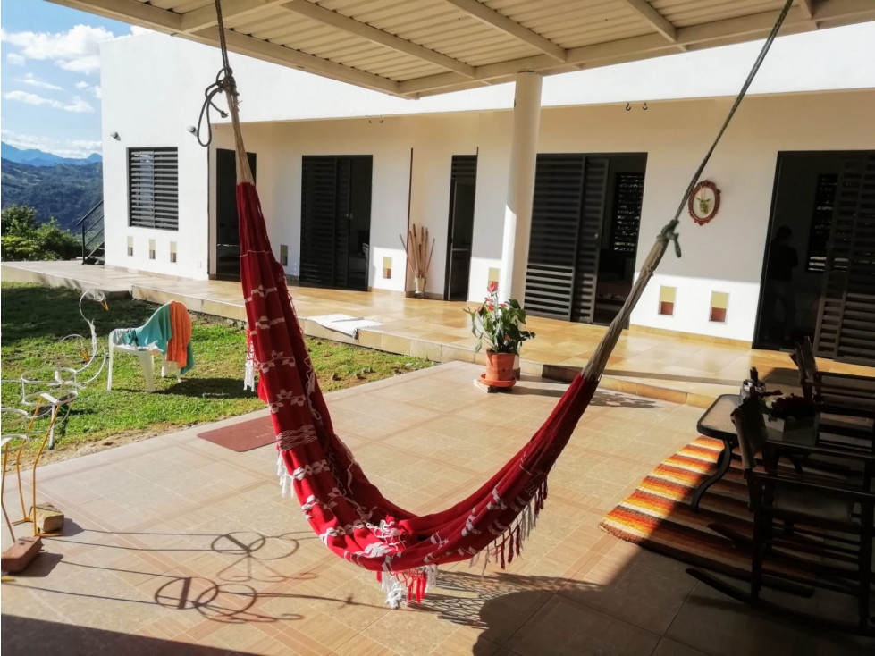 CASA CAMPESTRE - LA MESA CUNDINAMARCA - VEREDA TRINIDAD