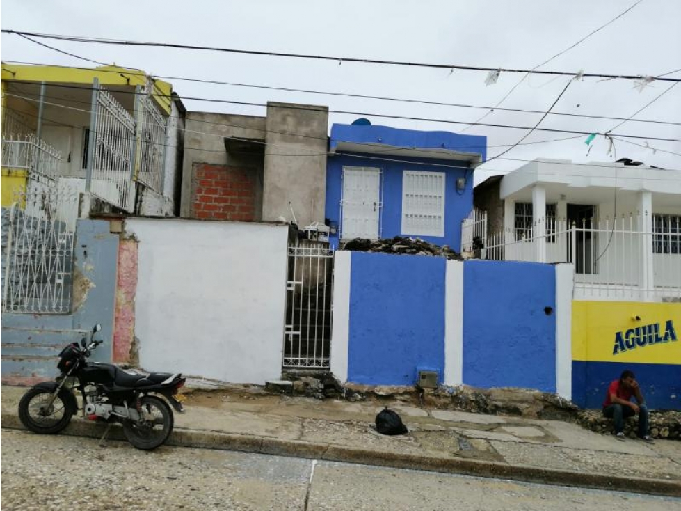 SE VENDE CASA EN PASEO DE BOLIVAR - CARTAGENA