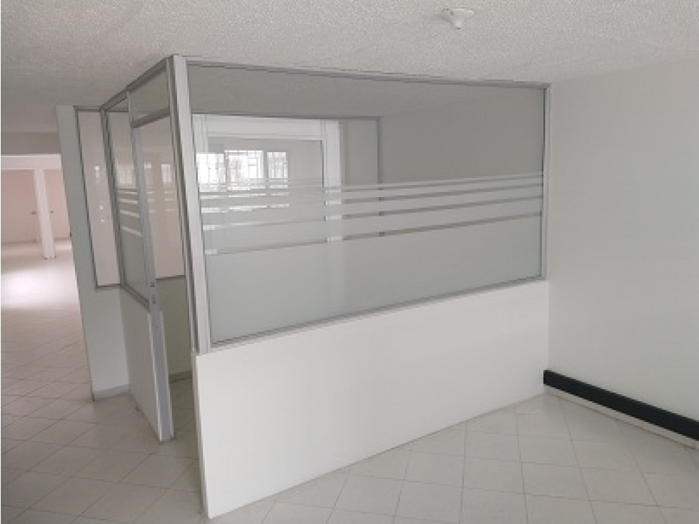 VENTA::CASA::OFICINAS::LA CASTELLANA::360 mts::$1.500 MM