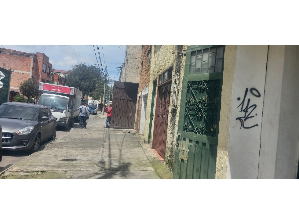 Venta  caso lote  en  prado  bogota