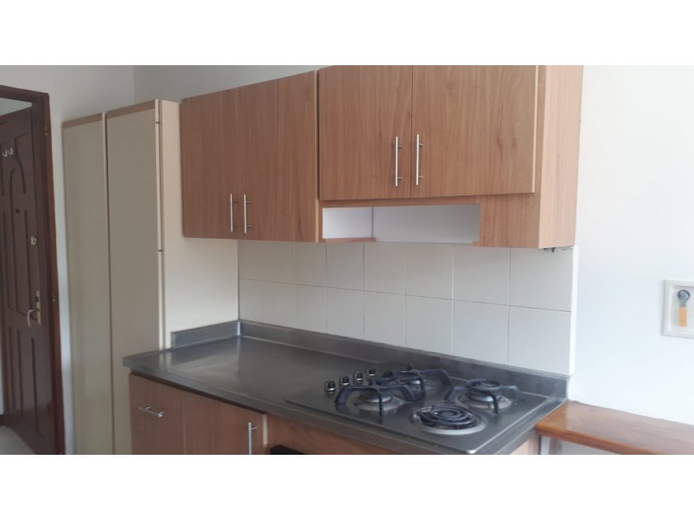 VENDO APARTAMENTO BUENOS AIRES MEDELLIN