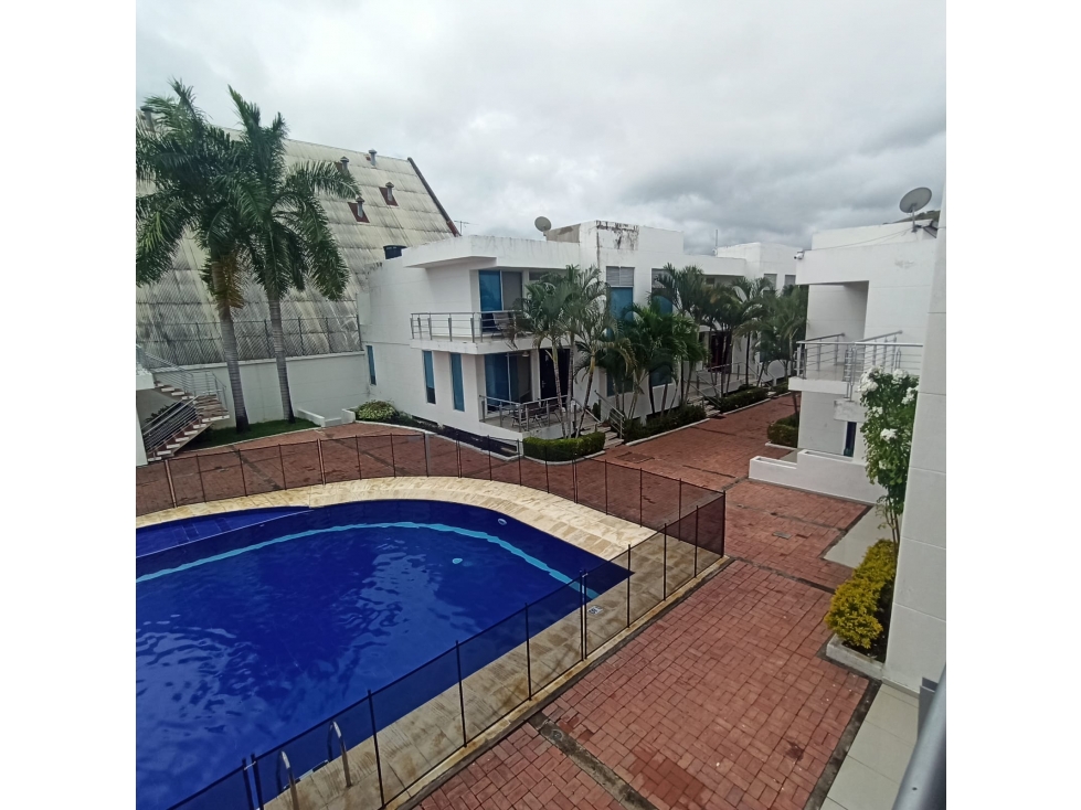 Vendo casa amoblada en conjunto cerrado en girardot