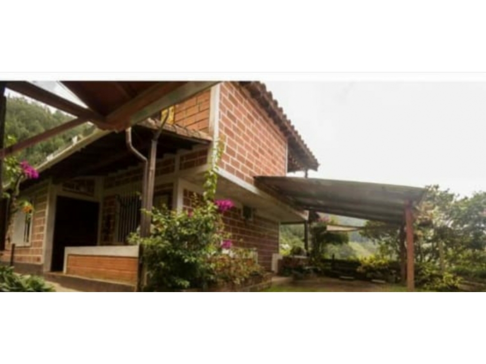 VENTA FINCA EN CALDAS