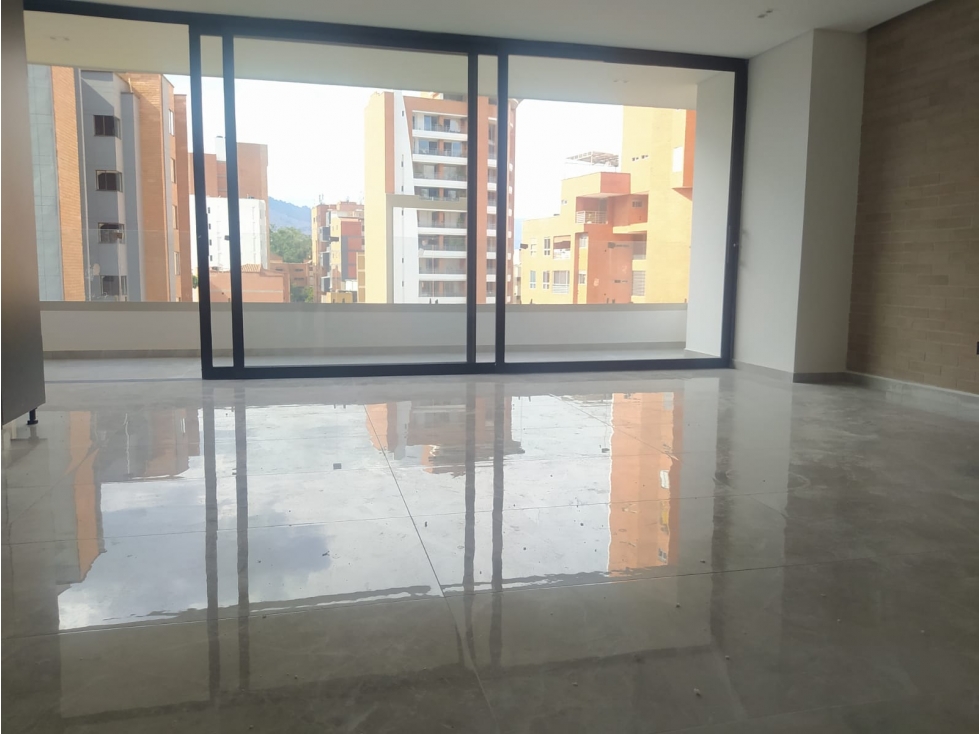 Arriendo Apartamento Laureles