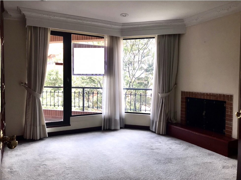 APARTAMENTO CLASICO EN ARRIENDO CABRERA SEPTIMO PISO