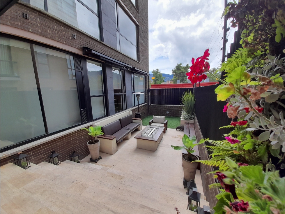 Apartamento en venta en Chico Navarra 2 habitaciones con terraza