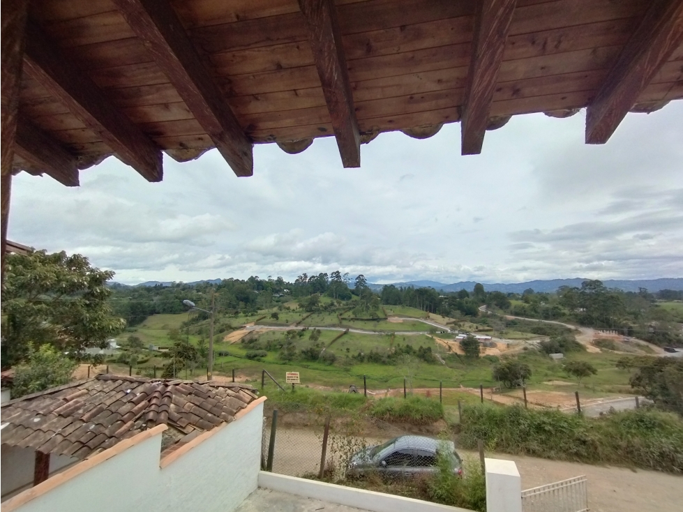Casa campestre en venta en Rionegro - Vereda Ojo de agua