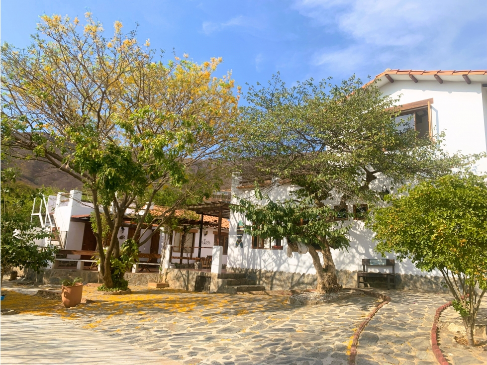 ESPECTACULAR CASA EN TAGANGA, SANTA MARTA, 198 MTS