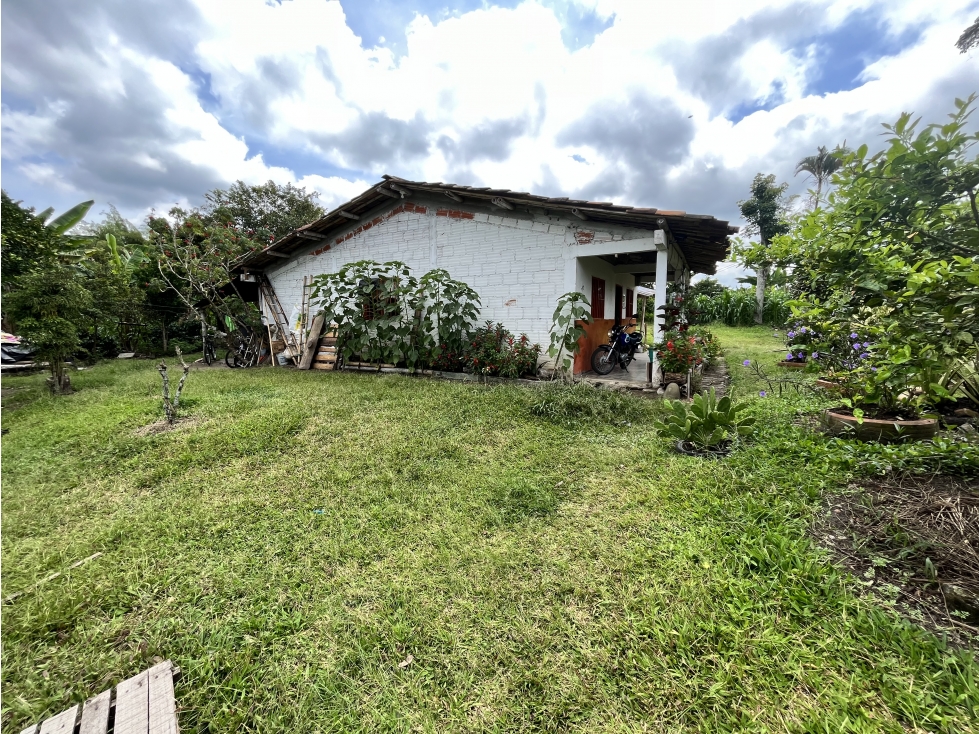 VENTA DE FINCA EN MONTENEGRO, QUINDÍO, COLOMBIA