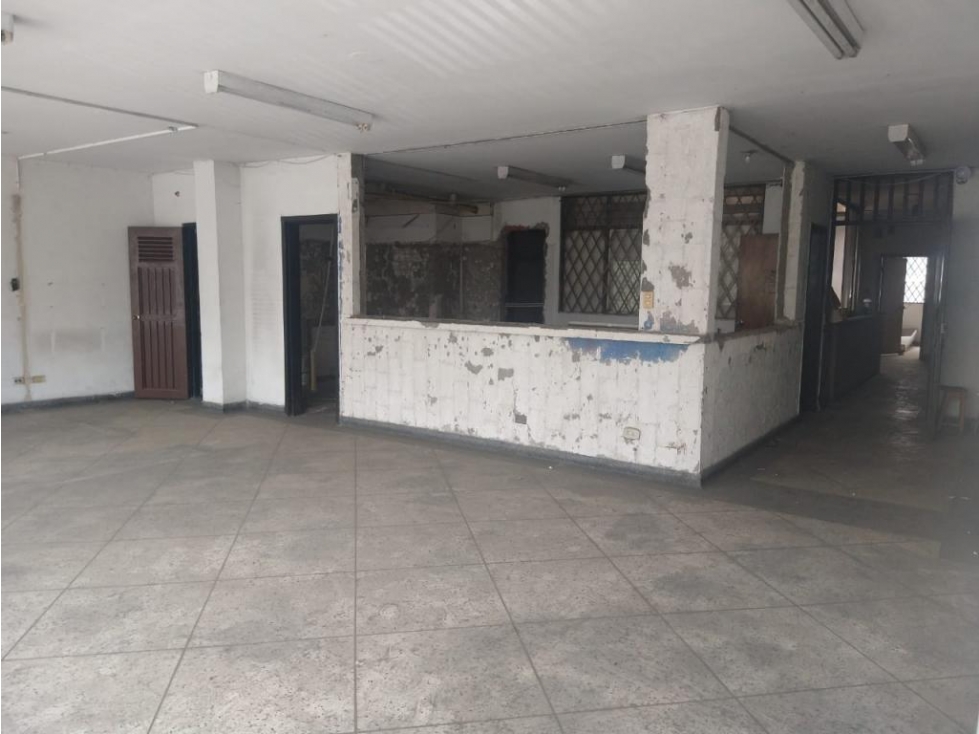 Edificio en Venta en Centenario.