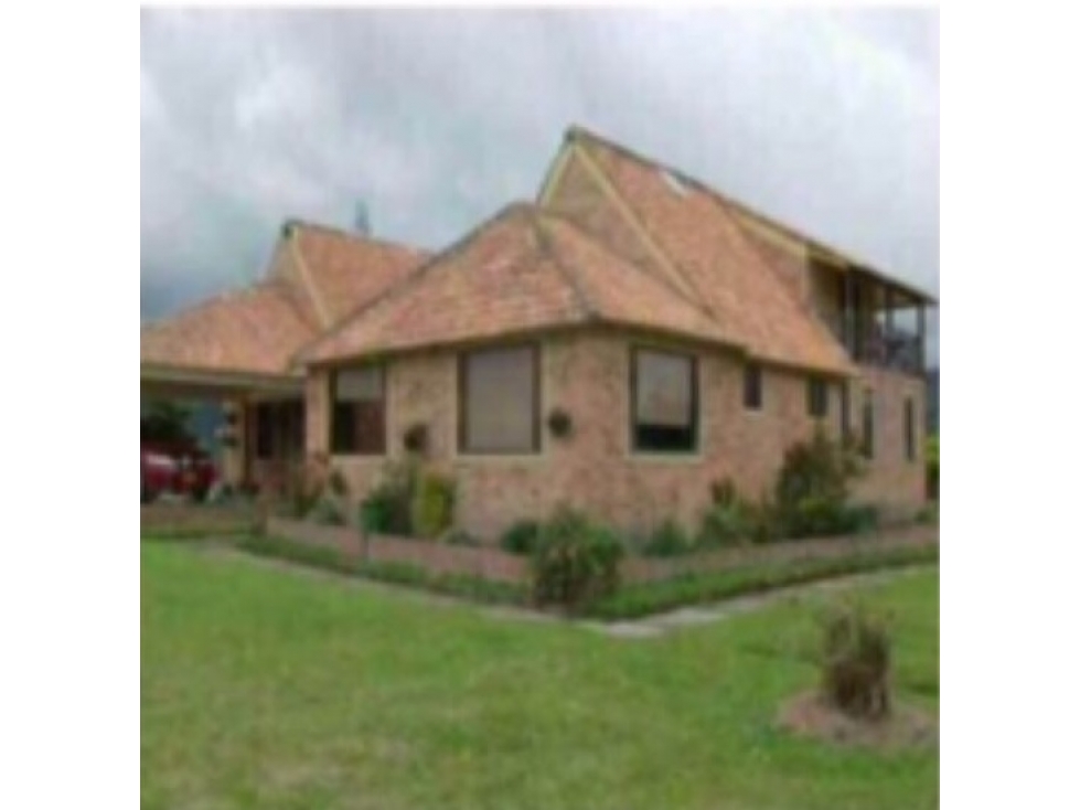 VENDO CASA CALERA EXCELENTE TERRAZAS