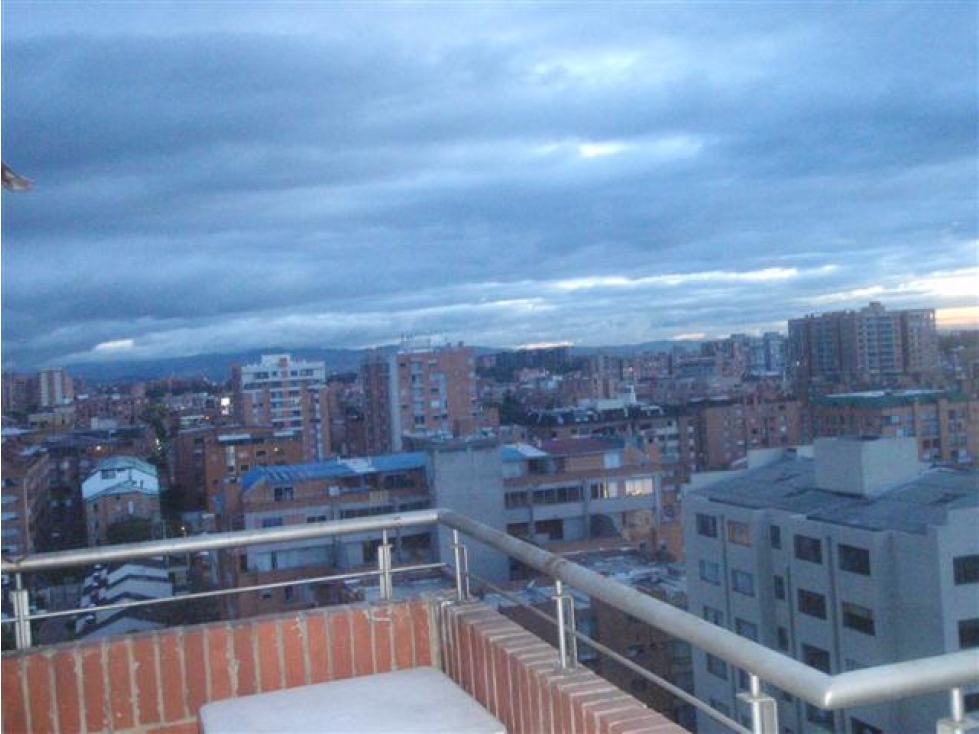 VENDO PENTHOUSE CEDROGOLF 3 ALCOBAS + 4 BAÑOS + TERRAZA BALCONES