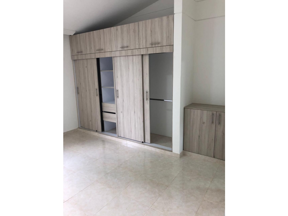 VENDO APARTAMENTO BARRIO LIMONAR CALI