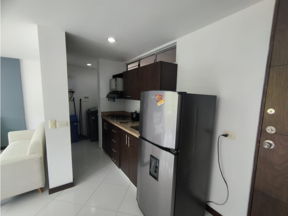 Arriendo Apartamento Sector Loma del Indio, Medellín