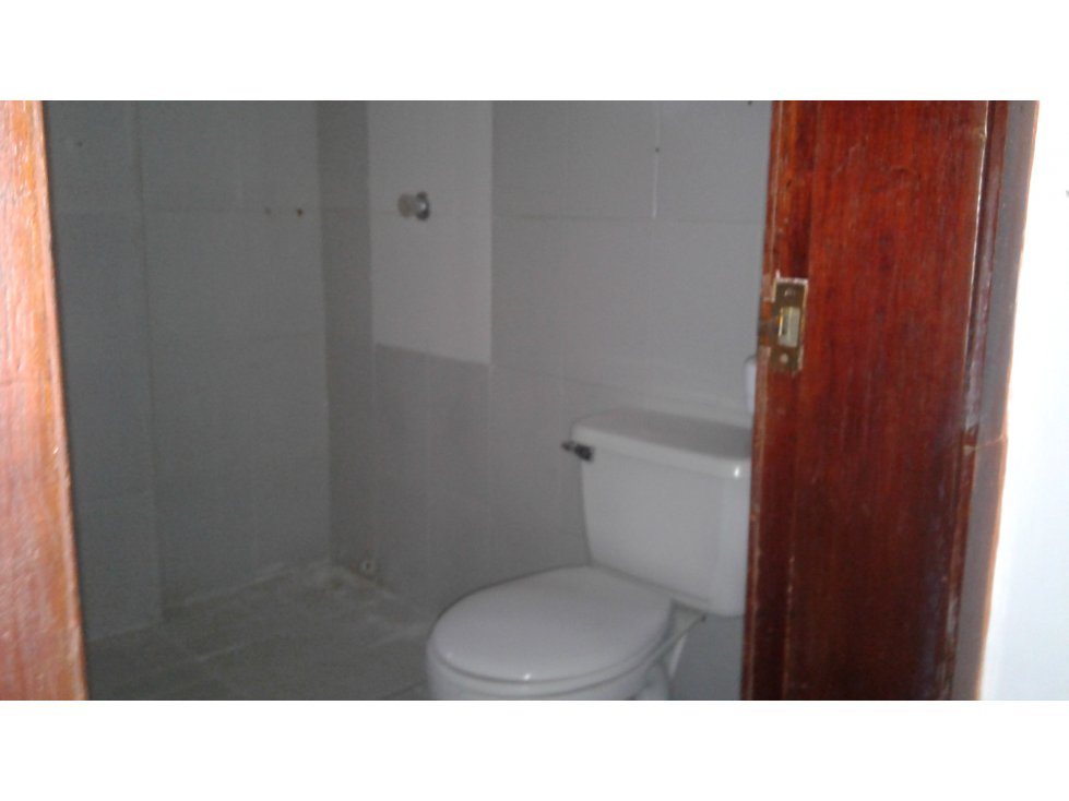 VENDO O ARRIENDO PARA OFF O VIVIENDA  BOCAGRANDE