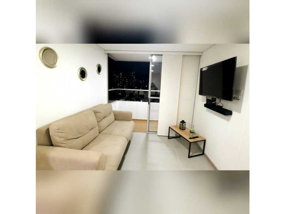 Amoblado Apartamento Piso 18 en Sabaneta - Antioquia