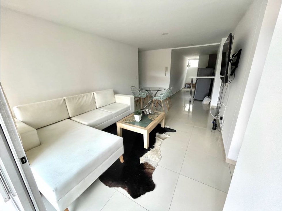 Apartamento amoblado tres habitaciones moderno laureles parques rio