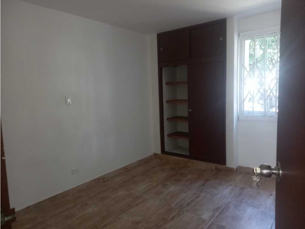 Apartamento FLORIDA NUEVA  MAKRO  83 m2