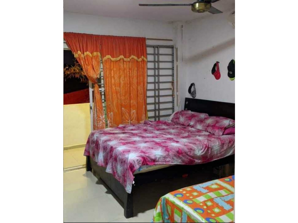 Apartamento de 3 pisos en venta Barrio Los Nogales, Monteria,Colombia