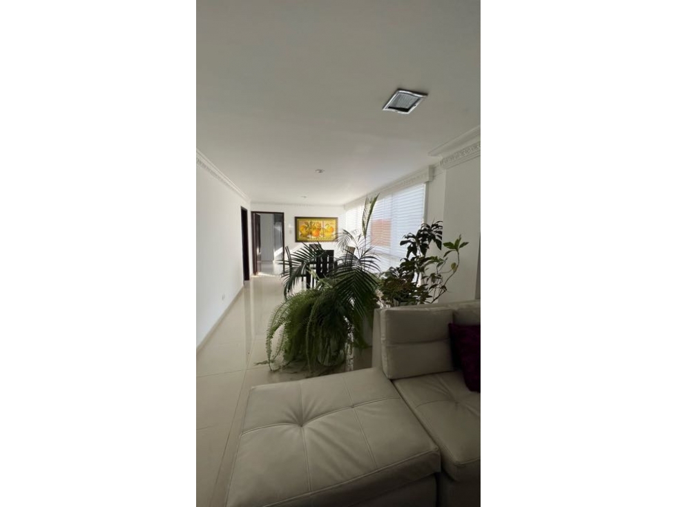 Apartamento en altos del limón 200m2