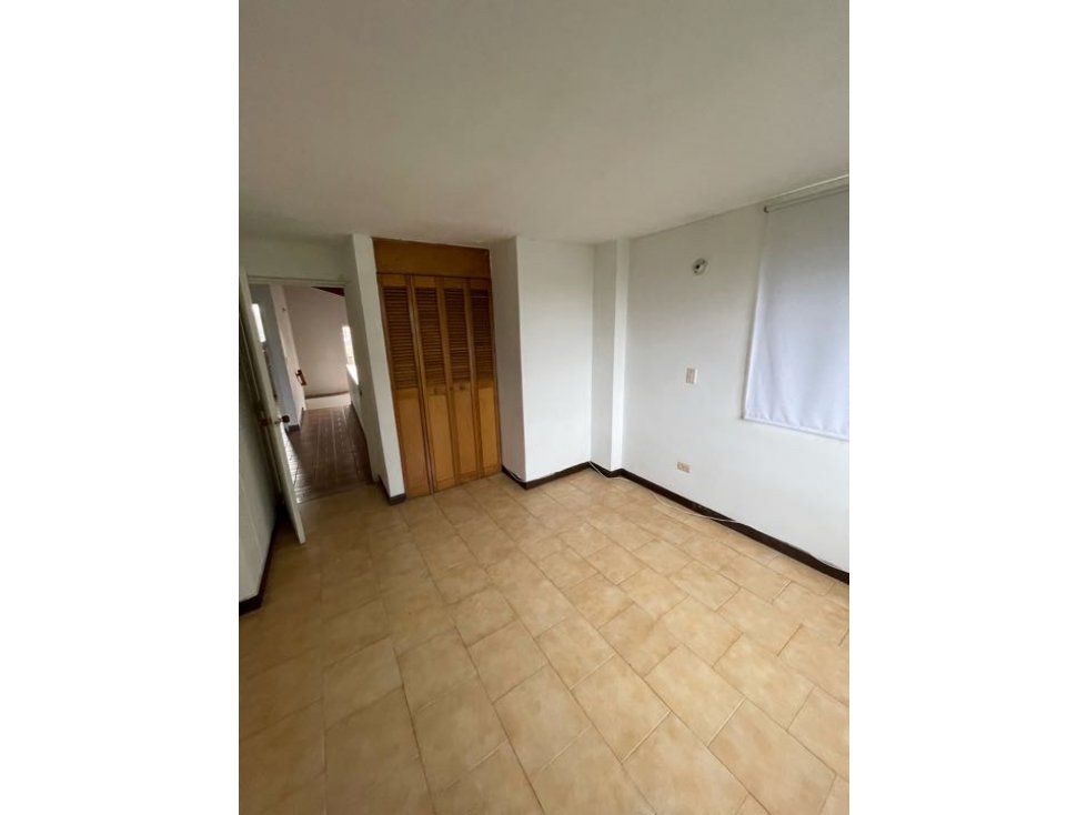 Apartamento en venta en Envigado a una cuadra de viva Envigado