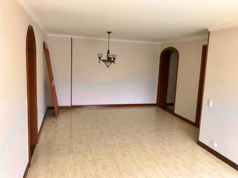 APARTAMENTO EN VENTA EN LAURELES