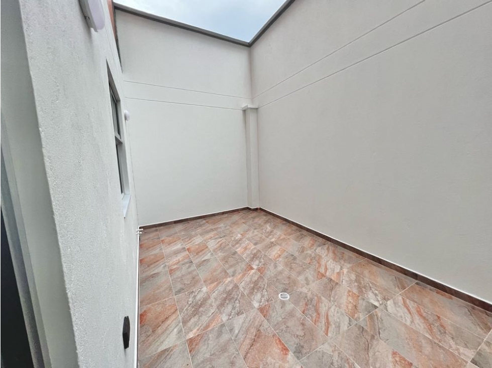 APARTAMENTO EN VENTA LAURELES LA CASTELLANA 143m2