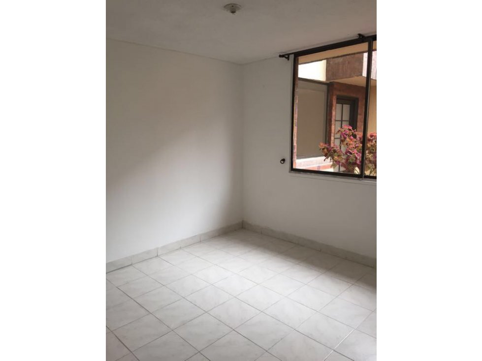 Arriendo apartaestudio los laureles