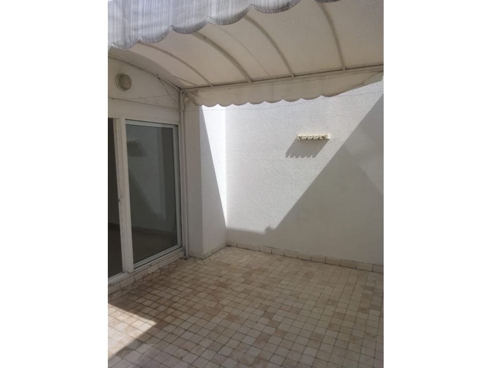 ARRIENDO APARTAESTUDIO RIOMAR