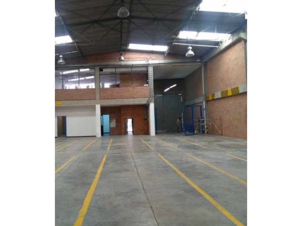 BODEGA EN ARRIENDO ZONA INDUSTRIAL  ALSACIA, BOGOTÁ