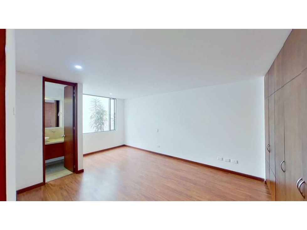 VENTA APARTAMENTO EN LA CALLEJA CON TERRAZA - PISO 2