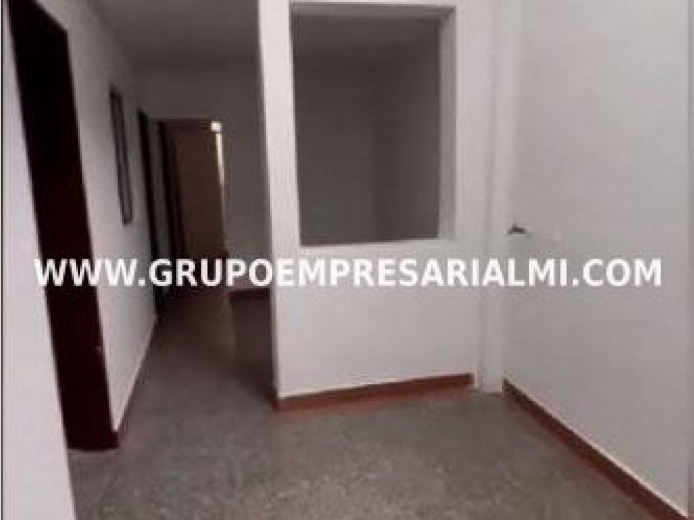 CASA BIFAMILIAR EN VENTA - SECTOR LA PIÑUELA, ARANJUEZ COD: 27494