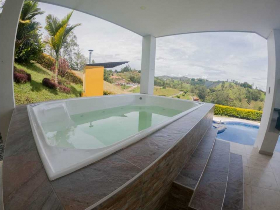 Casa Campestre Deluxe cerca de Medellín, El Peñol, Antioquia