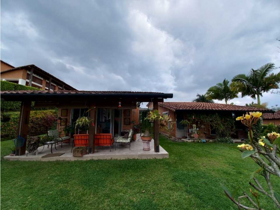 Casa Campestre en Venta en Dosquebradas Avenida del Pollo /COD:6108468