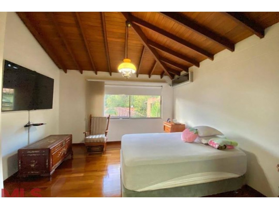 Casa en venta en El Campestre, Medellín