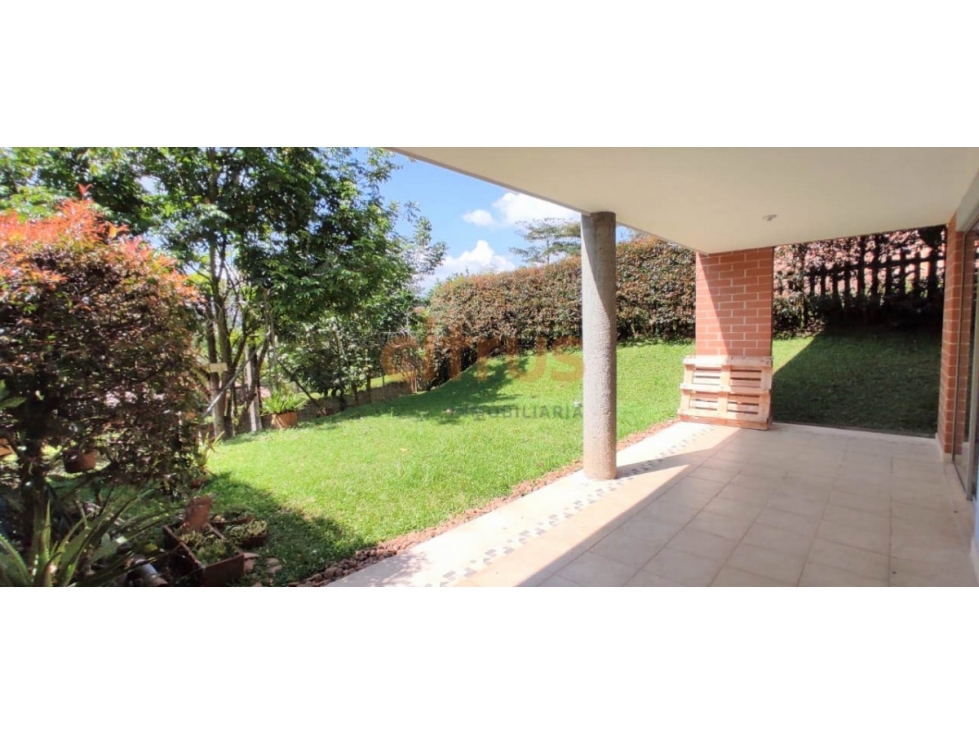 Casa en Venta en Envigado - Loma Del Chocho