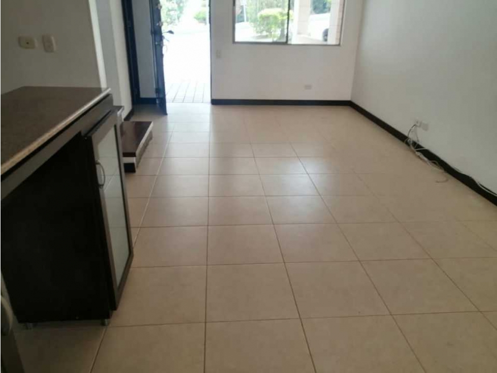 CASA EN VENTA SECTOR ESMERALDAL