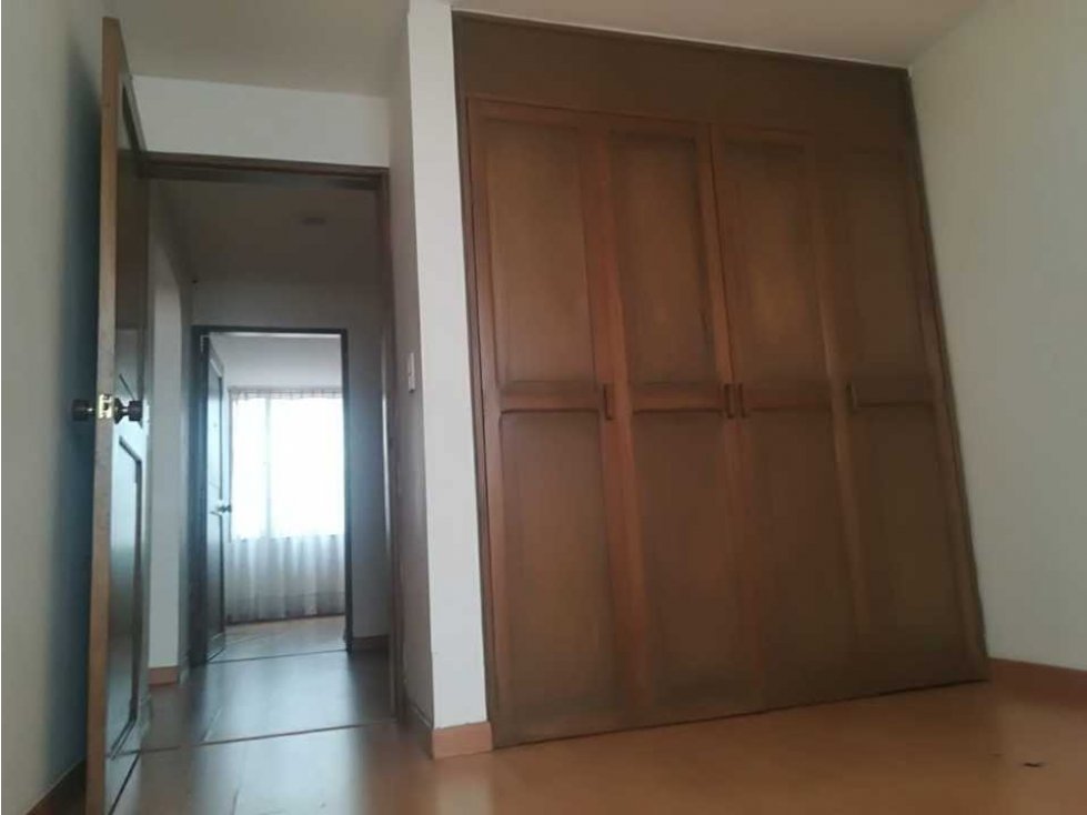 Cedro Golf apartamento en venta rentando