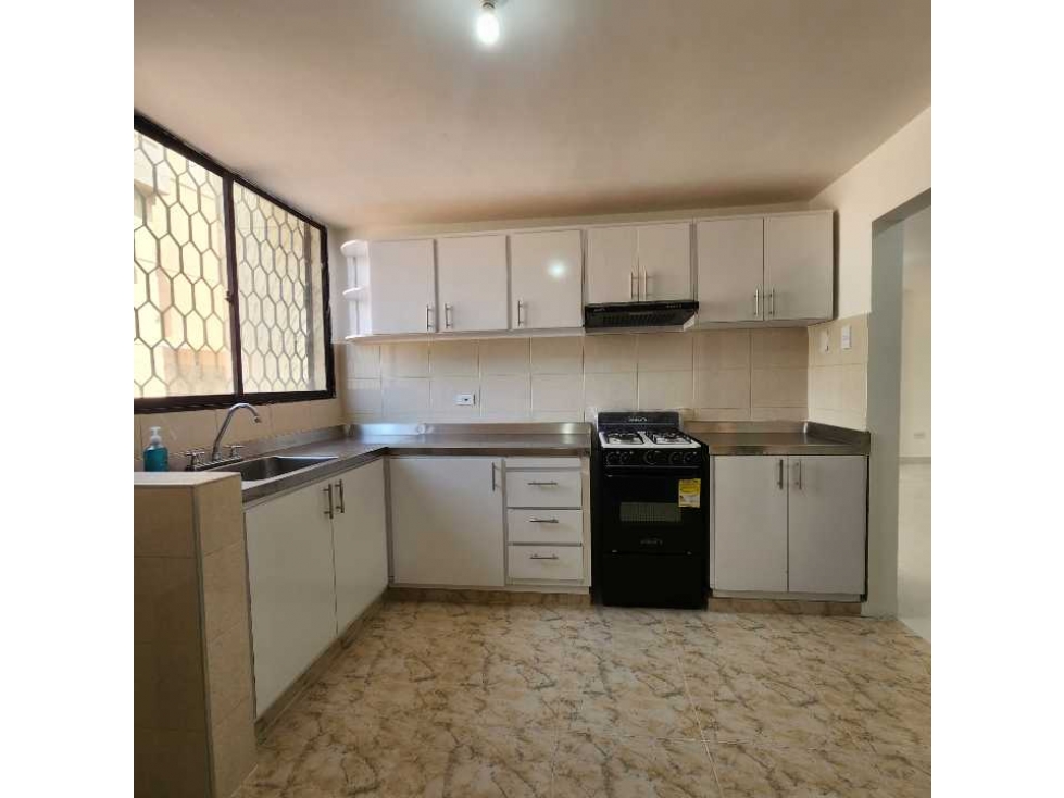 En Venta Apartamento Dúplex en El Poblado - Edificio Alkarawi