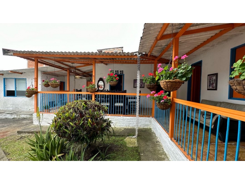 EN VENTA CASA LOTE EN SANTA ROSA DE CABAL