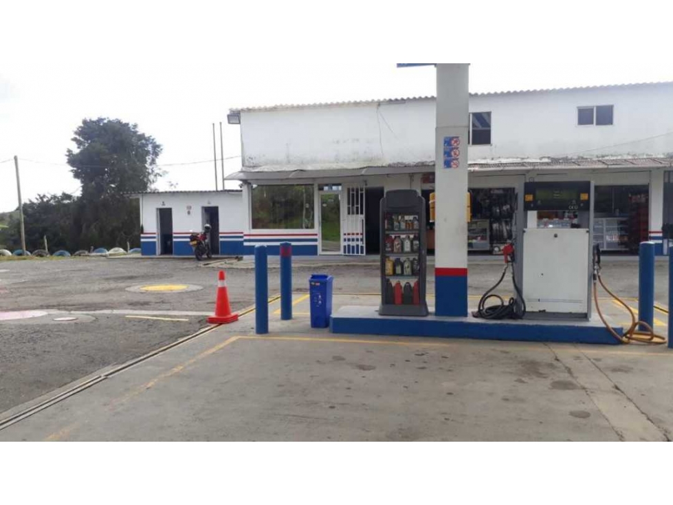 Estación de servicio para la venta (Santa Rosa de Osos)