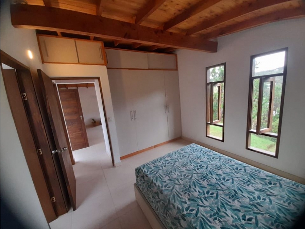 Finca De 2.500 m2 En San Vicente- Antioquia