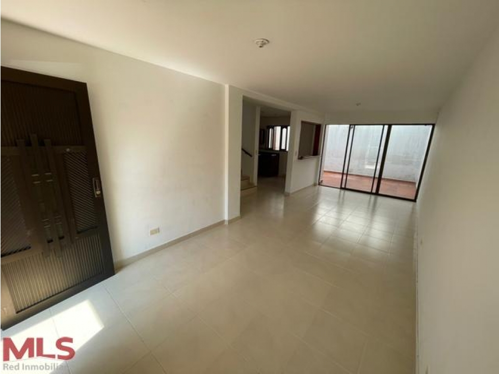 HERMOSA CASA EN VENTA(MLS#238377)