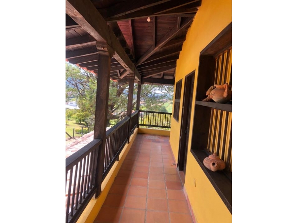 HERMOSA CASA FINCA TRADICIONAL EN VENTA - EXCELENTES UBICACIÓN.