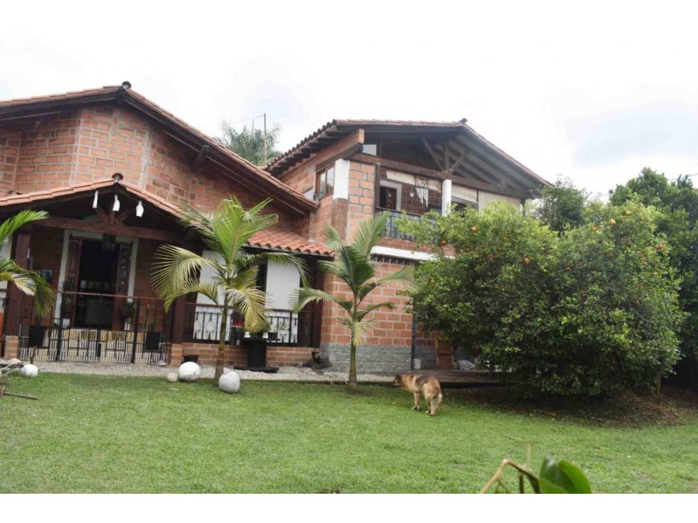 HERMOSA FINCA EN VENTA SECTOR LA PLAYA - BATALLON RIONEGRO ANTIOQUIA